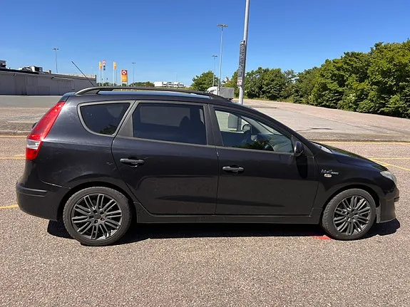 Hyundai I30 2011 photo 4