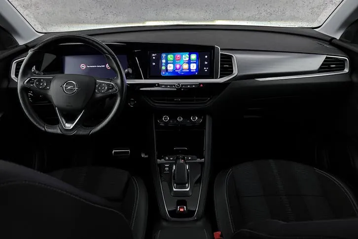 Opel Grandland 2023 photo 2