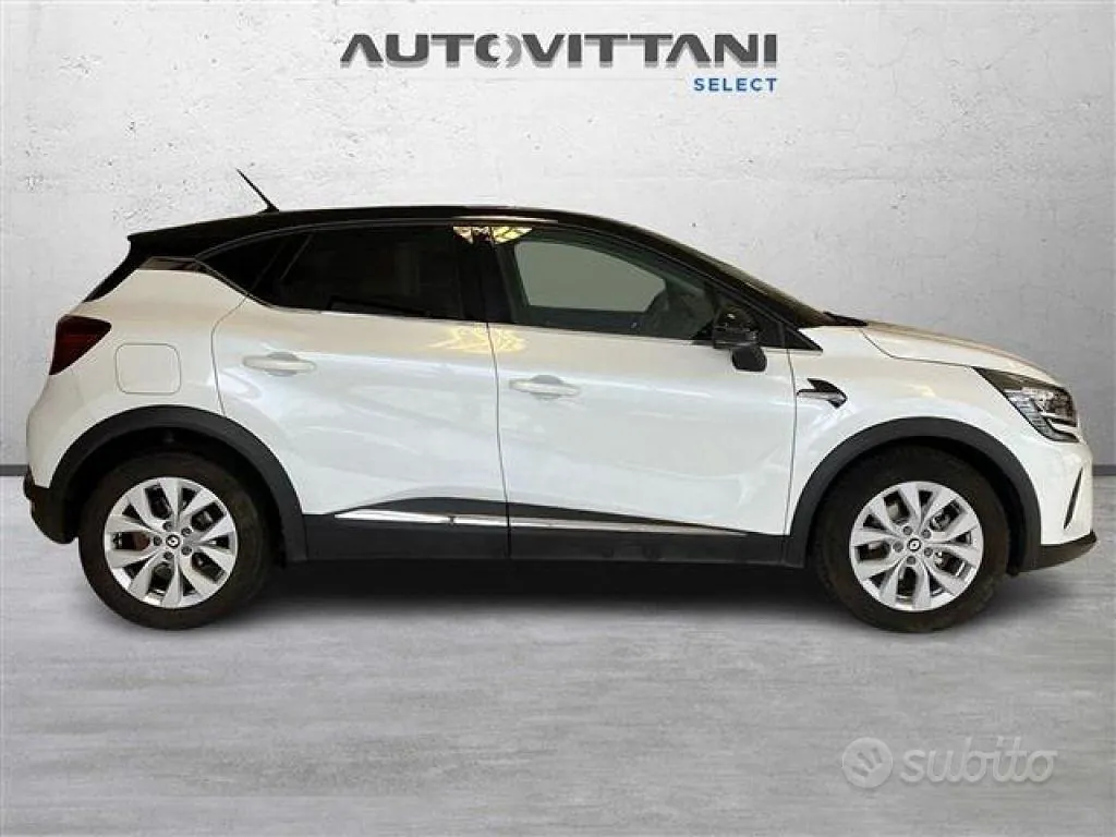 Renault Captur 2022 photo 3