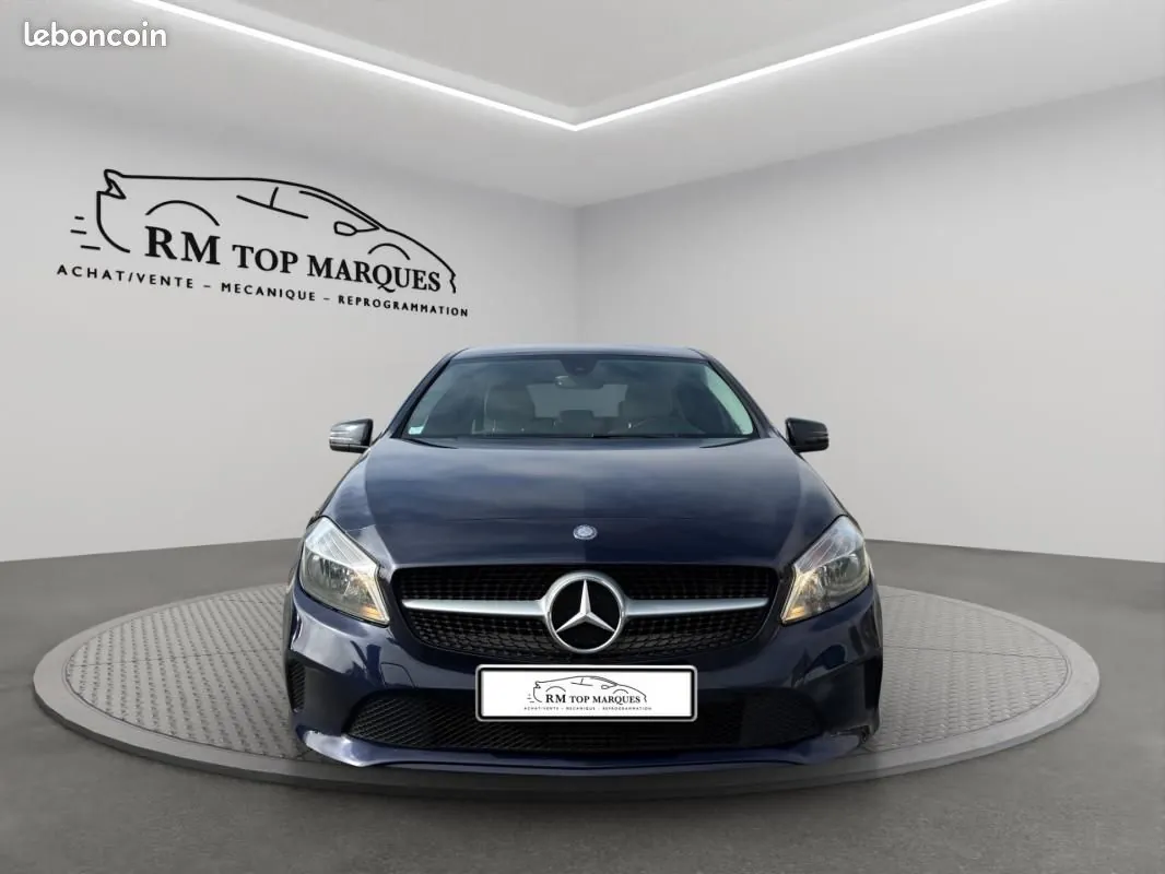 Mercedes-Benz A-Class 2016 photo 2