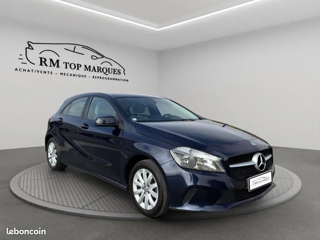 Mercedes-Benz A-Class 2016 photo 3