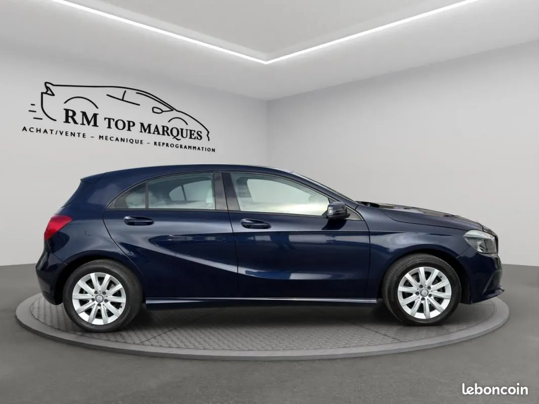 Mercedes-Benz A-Class 2016 photo 4