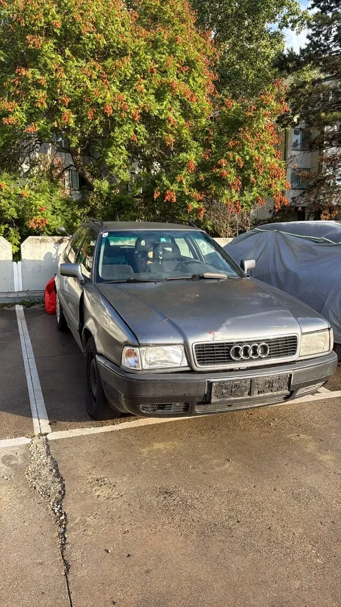 Audi 80