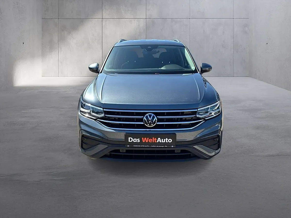 Volkswagen Tiguan 2022 photo 2