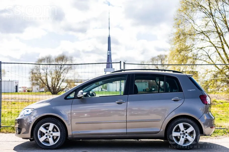 Volkswagen Golf Plus 2010 photo 4