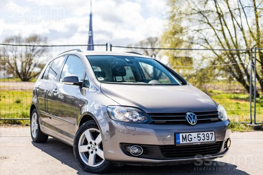 Volkswagen Golf Plus 2010 photo 2