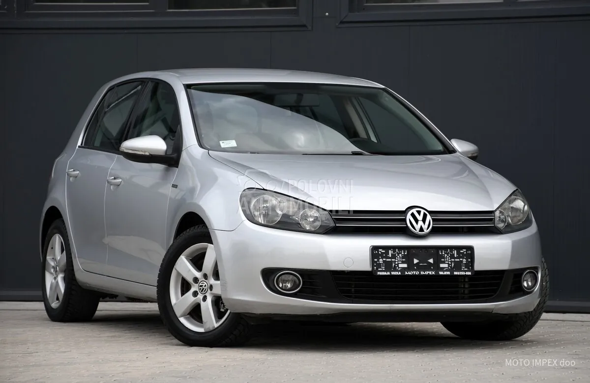 Volkswagen Golf 2011 photo 2