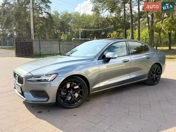 Volvo S60 2020 photo 4