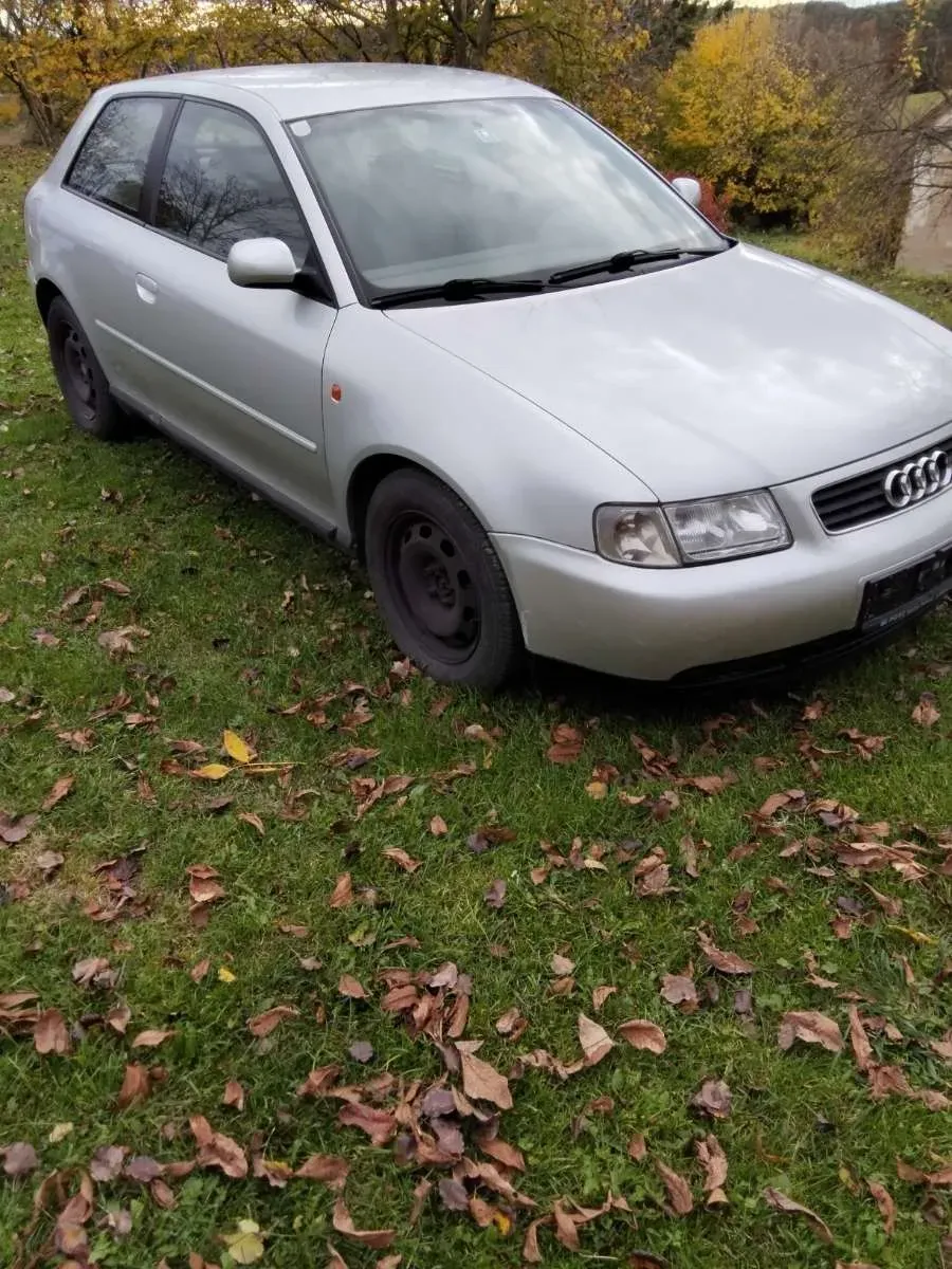 Audi A3 1999 photo 2