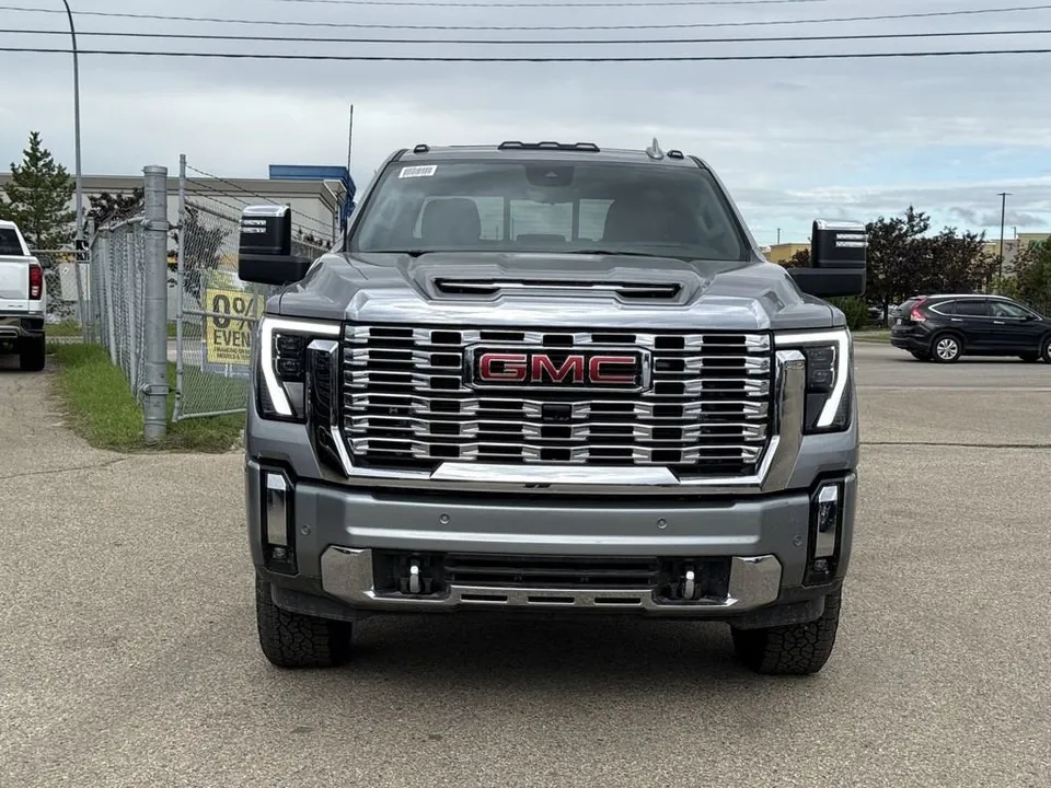 GMC Sierra 3500Hd 2026 photo 3