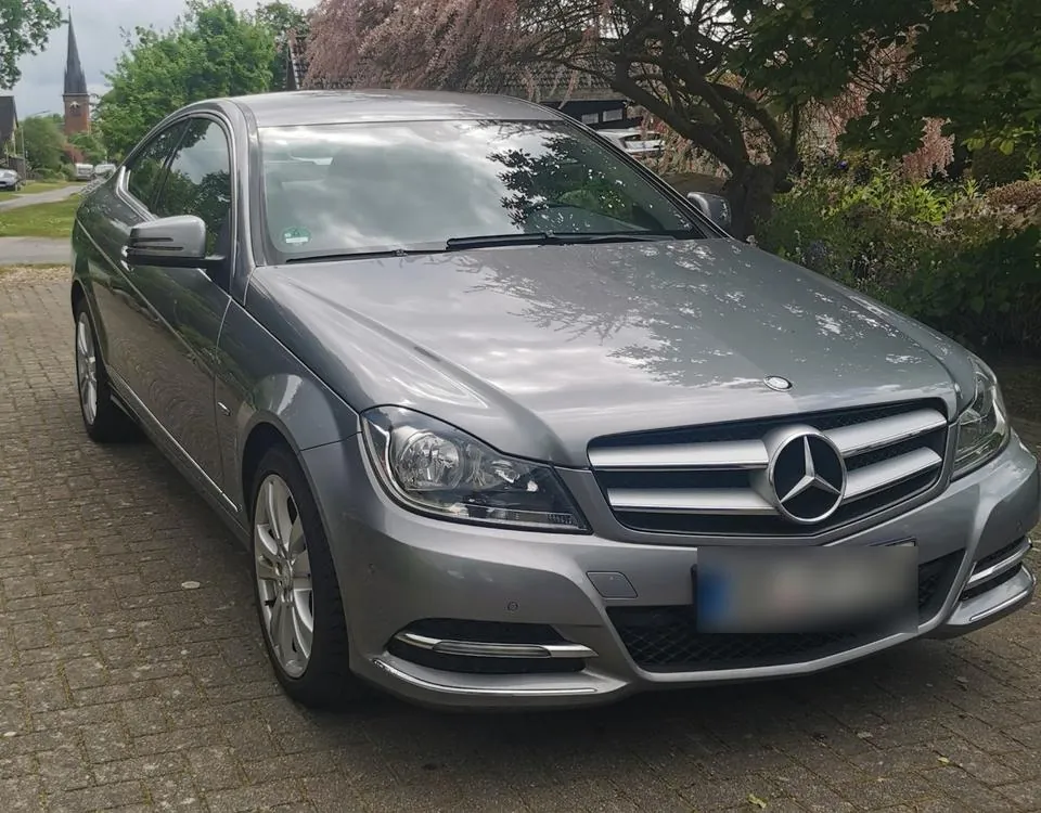 Mercedes-Benz C 180
