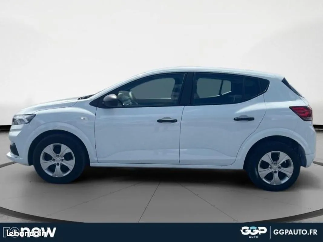 Dacia Sandero 2024 photo 2