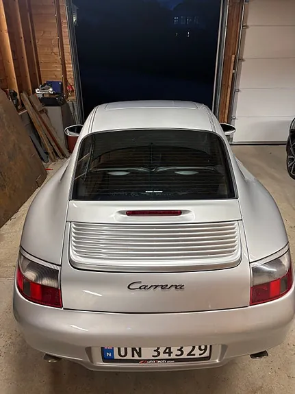 Porsche 911 Carrera 1998 photo 3