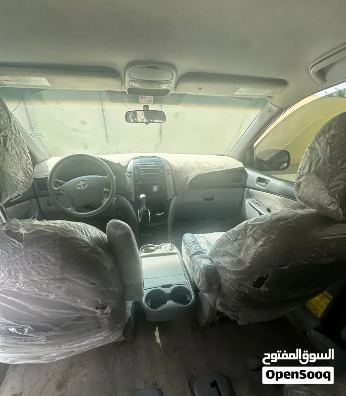 Toyota Sienna 2009 photo 3