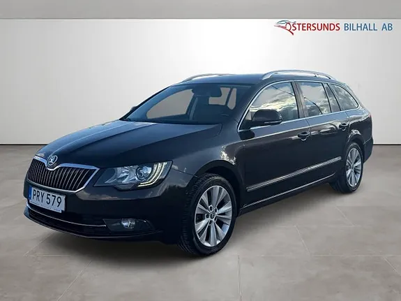 Skoda Superb 2015 photo 3