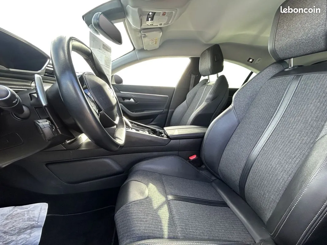 Peugeot 508 2021 photo 3