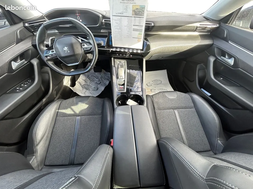 Peugeot 508 2021 photo 2