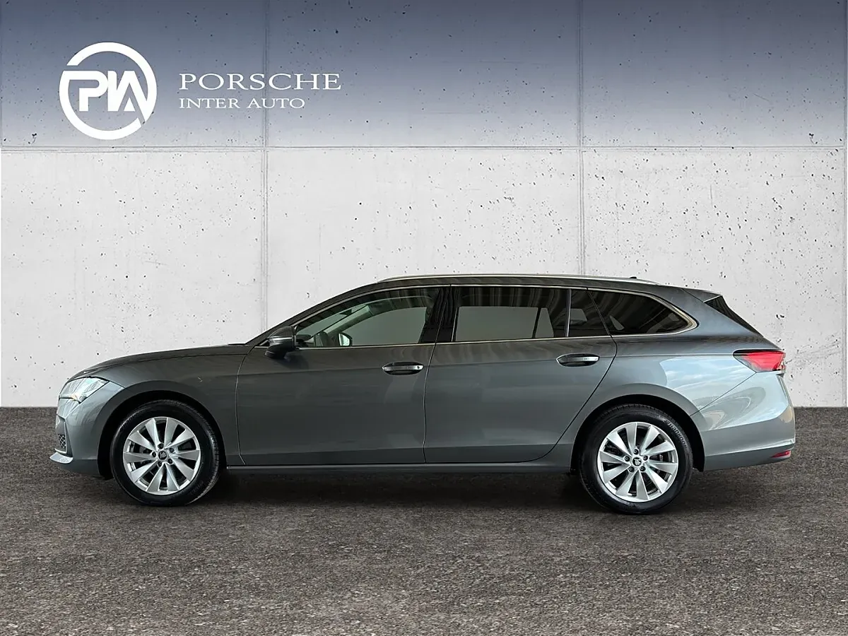 Skoda Superb 2025 photo 3
