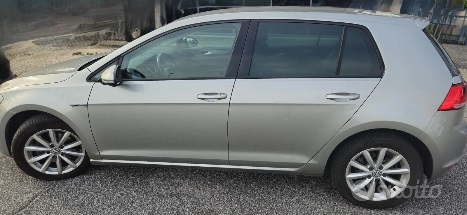 Volkswagen Golf 2015 photo 3