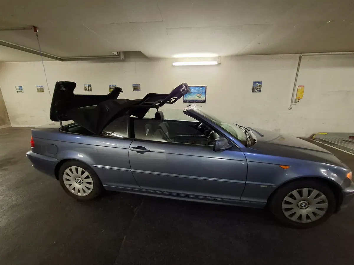BMW 3 Series 2003 photo 3