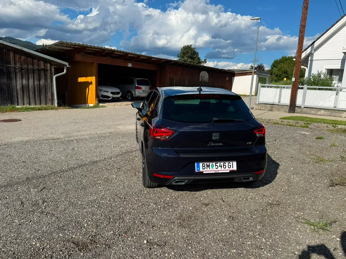 Seat Ibiza 2022 photo 3