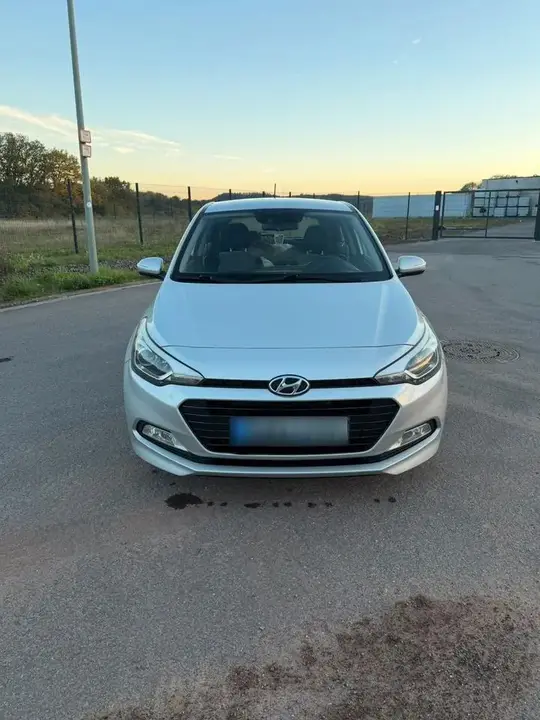Hyundai I20
