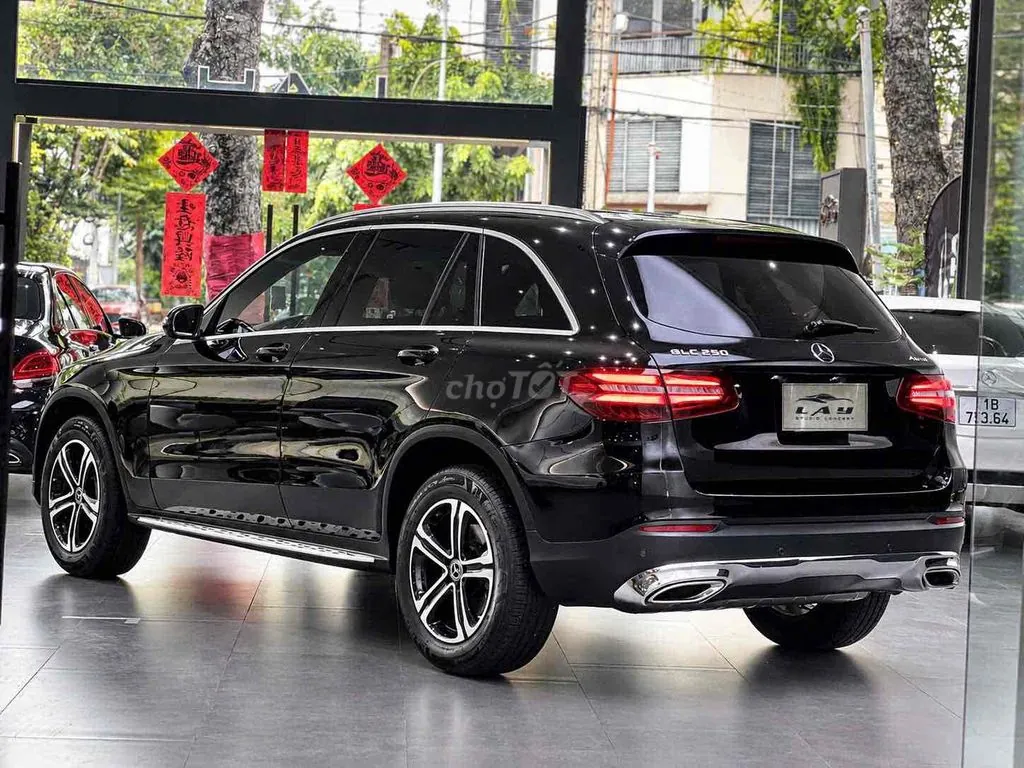Mercedes-Benz Glc 2017 photo 5