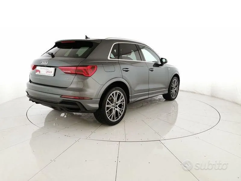 Audi Q3 2024 photo 3