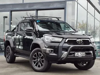 Toyota Hilux 2025 photo 2