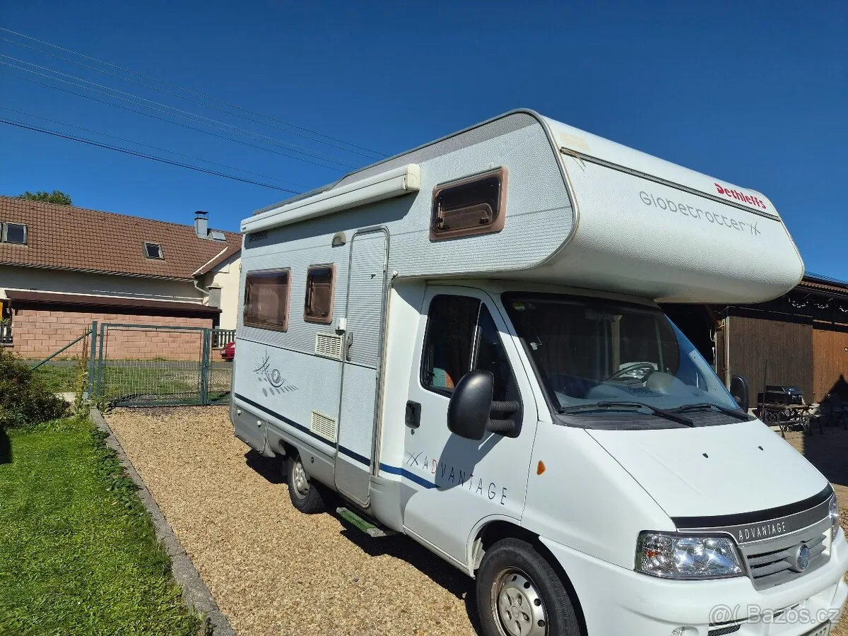 Fiat Dethleffs Caravan 2003 photo 2