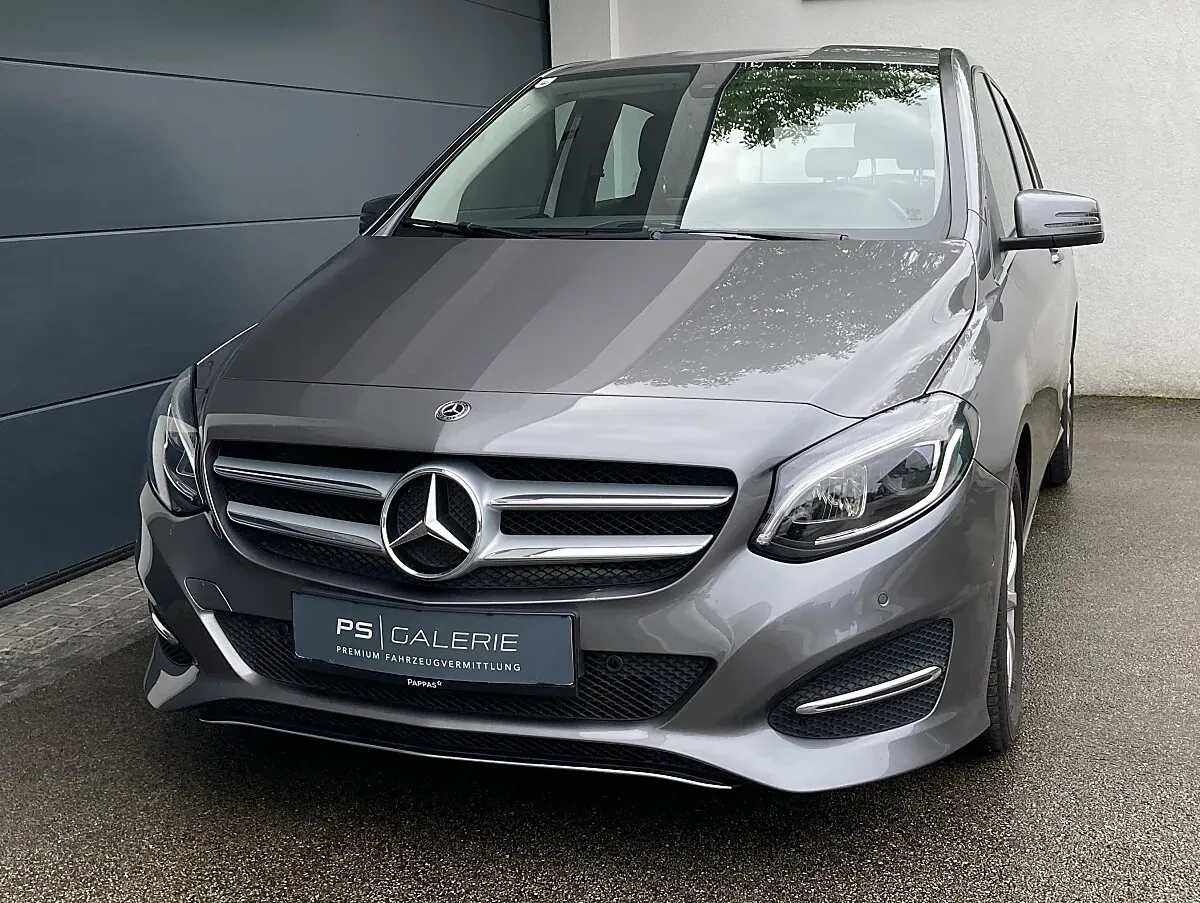 Mercedes-Benz B-Class 2017 photo 3