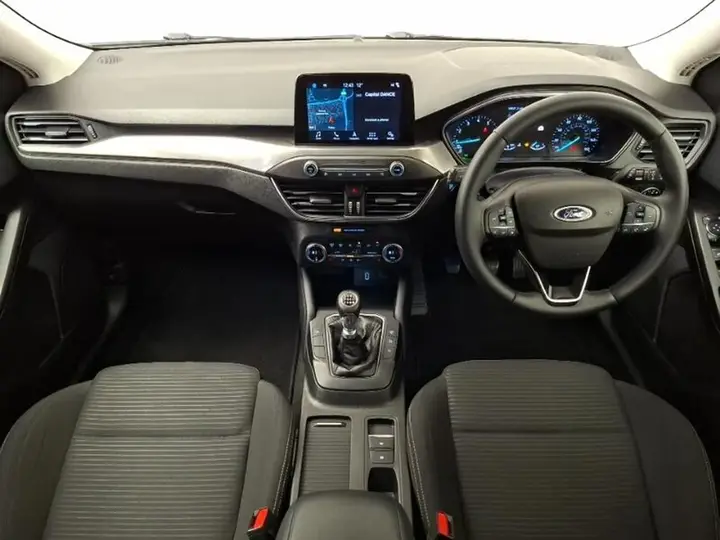 Ford Focus 2019 photo 3