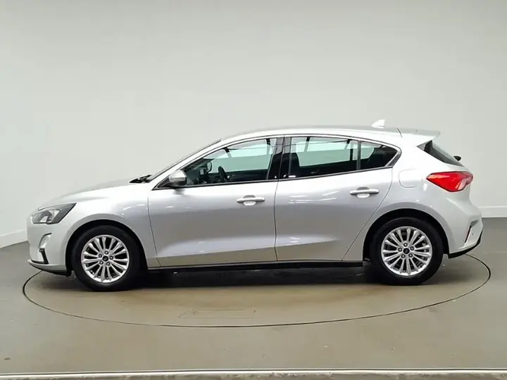 Ford Focus 2019 photo 4