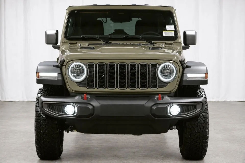 Jeep Wrangler 2026 photo 2