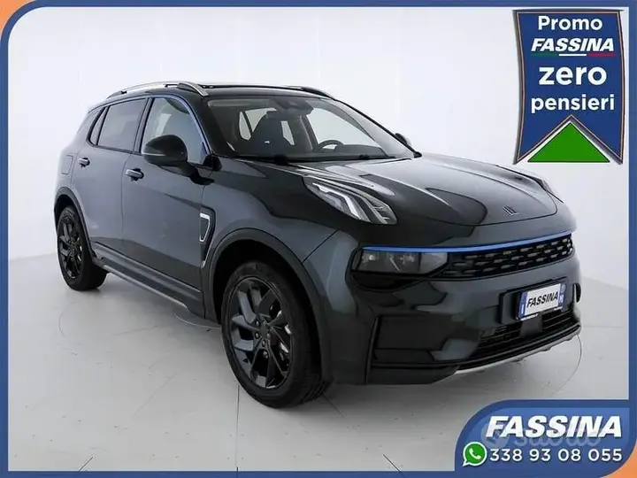 Lynk & Co 01