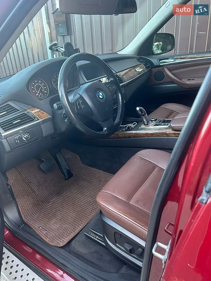 BMW X5 2011 photo 4