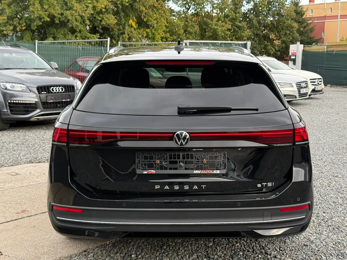 Volkswagen Passat 2024 photo 5