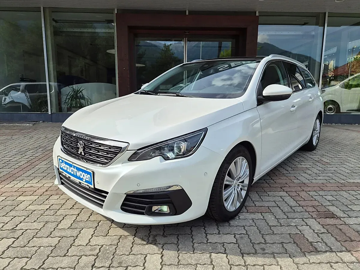 Peugeot 308 2018 photo 2
