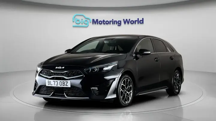 Kia Proceed 2023 photo 4