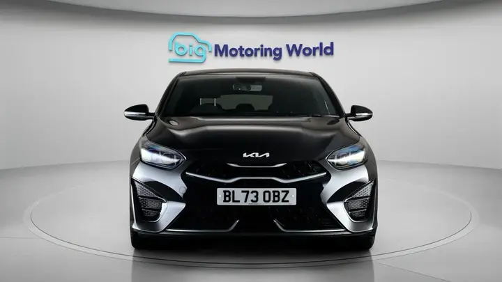 Kia Proceed 2023 photo 3