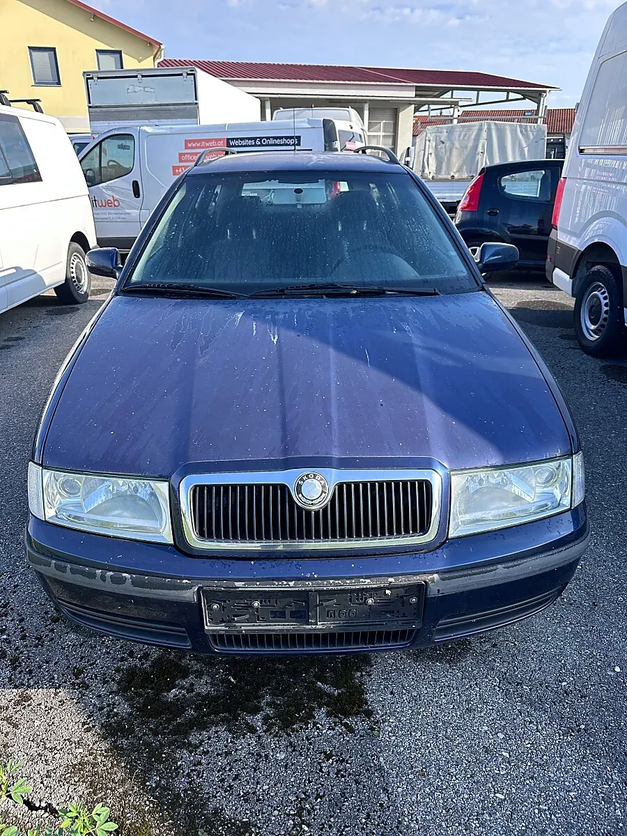 Skoda Octavia 2001 photo 3