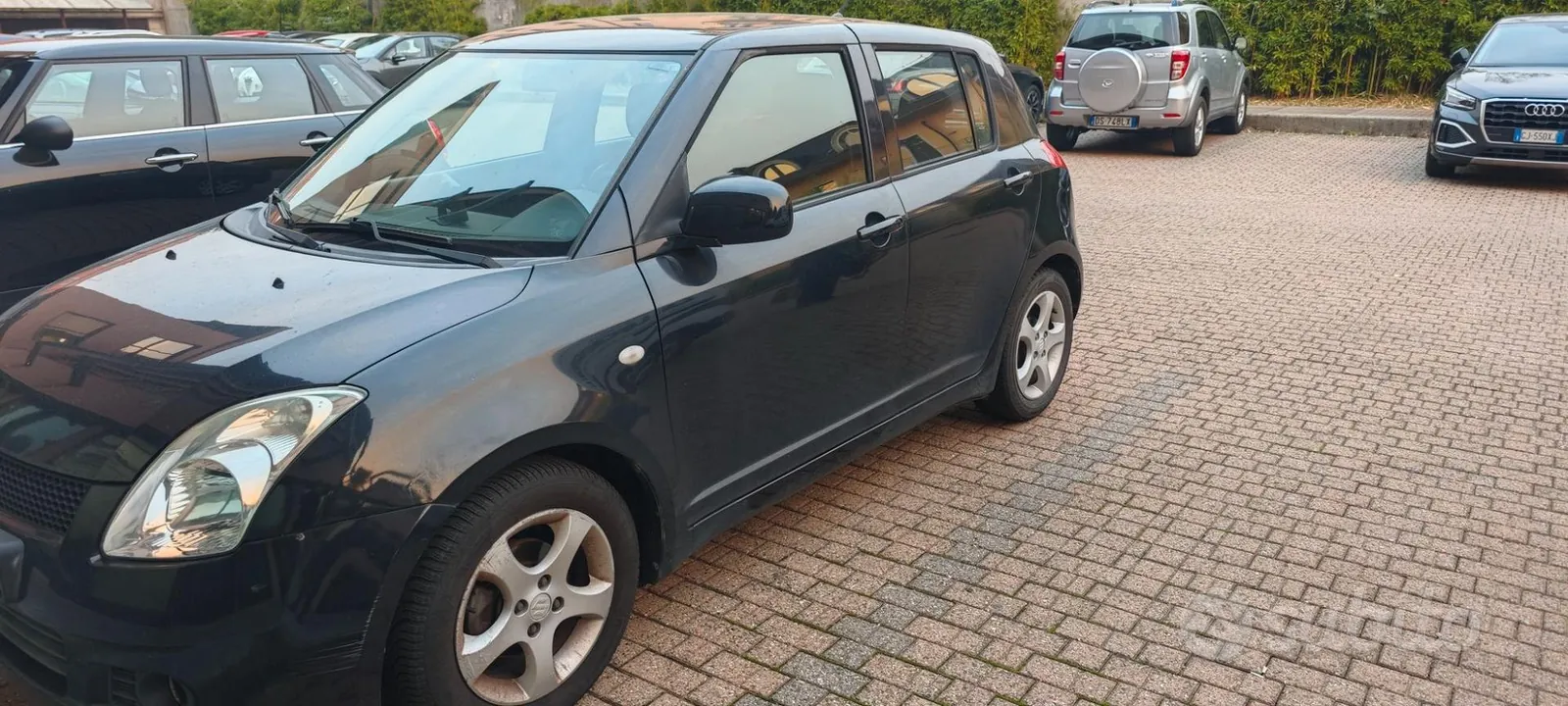 Suzuki Swift 2006 photo 2