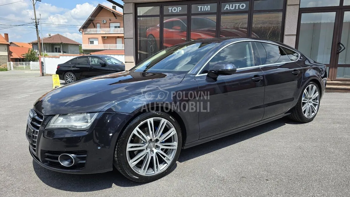 Audi A7 2013 photo 2