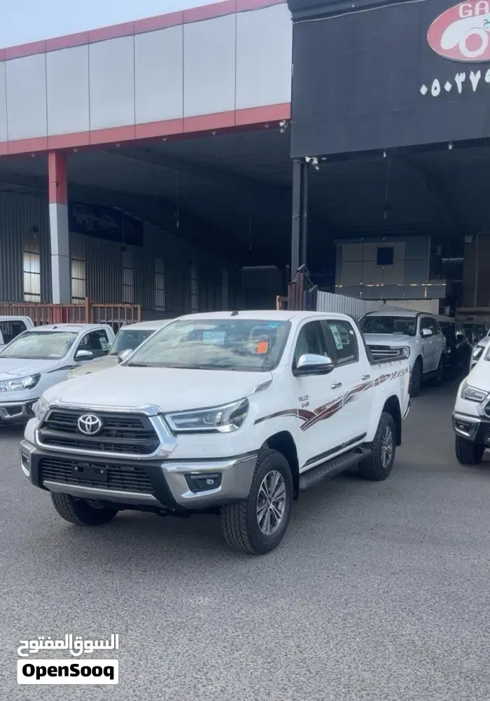 Toyota Hilux 2026 photo 2