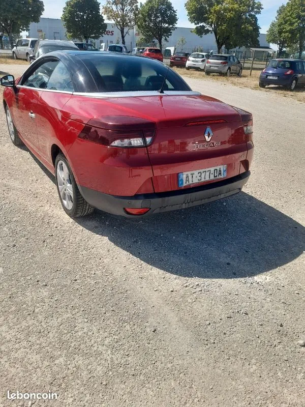 Renault Megane 2010 photo 5