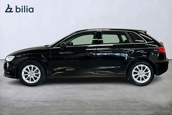 Audi A3 2016 photo 4