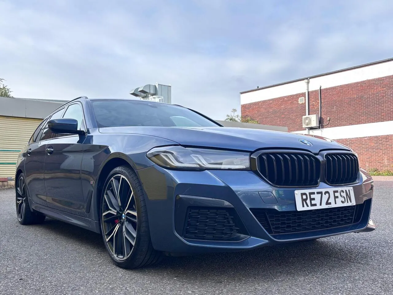 BMW 5 Series 2022 photo 4