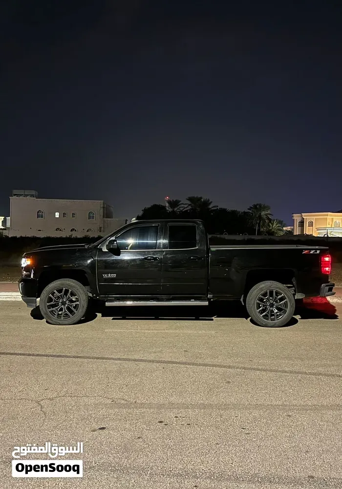 Chevrolet Silverado 2019 photo 2