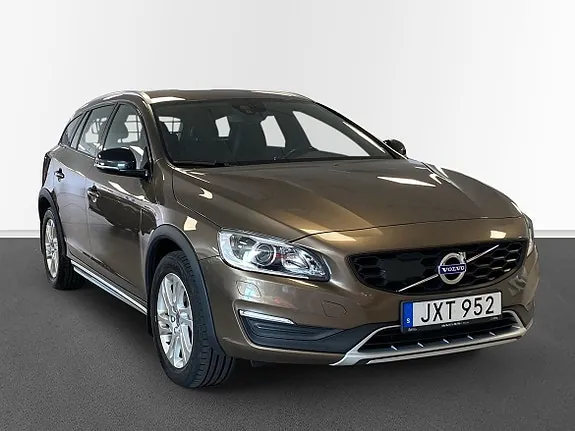 Volvo V60 Cross Country 2017 photo 3