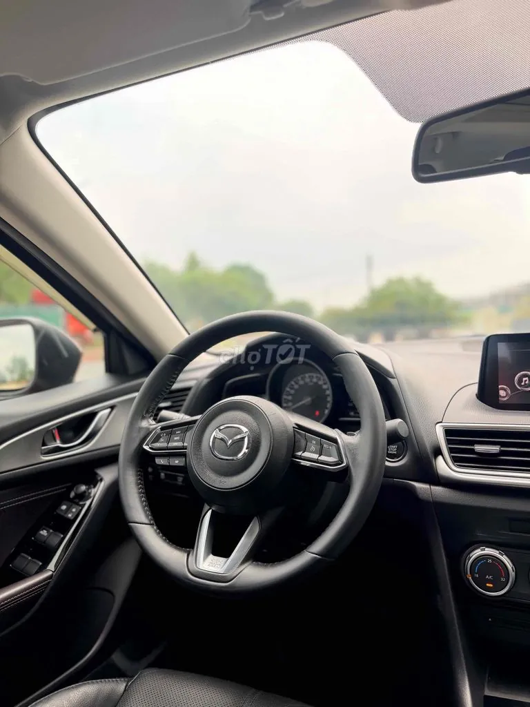 Mazda 3 2017 photo 5